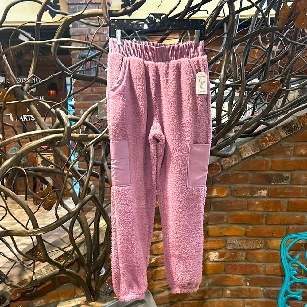 NWT Hippie Rose Cozy Pink Fleece Pants